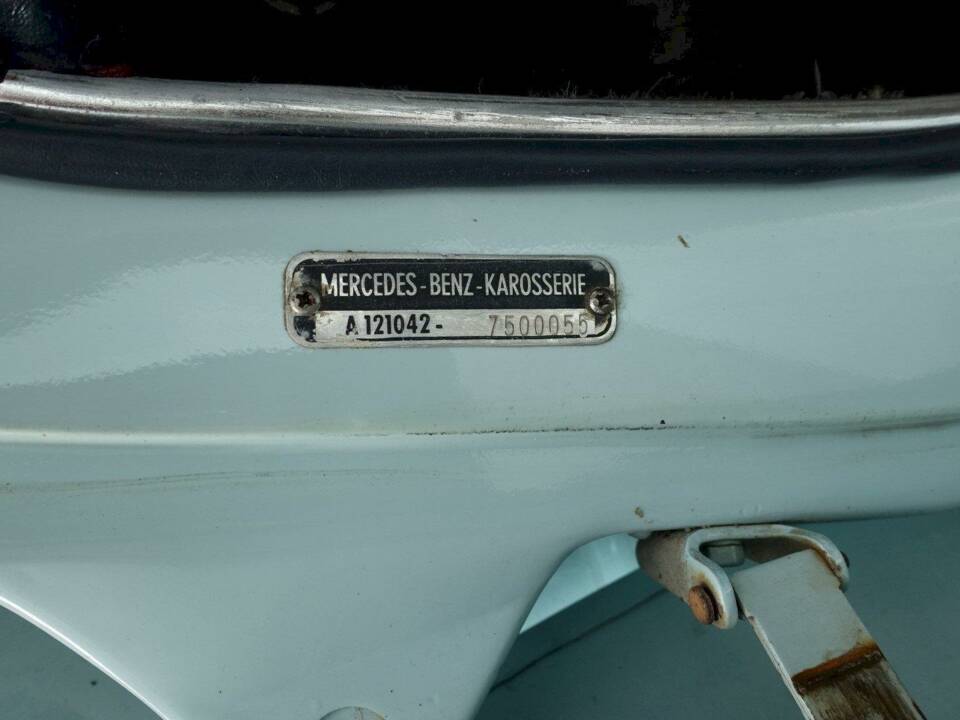 Image 30/43 of Mercedes-Benz 190 SL (1957)
