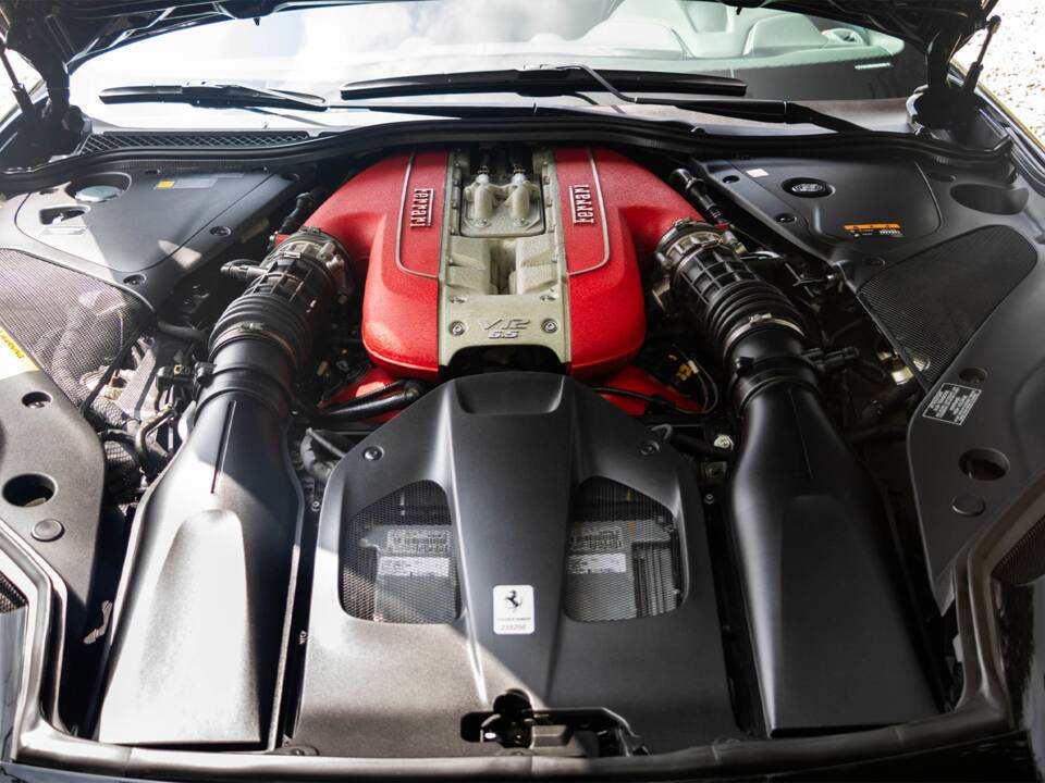 Immagine 19/22 di Ferrari 812 Superfast (2018)