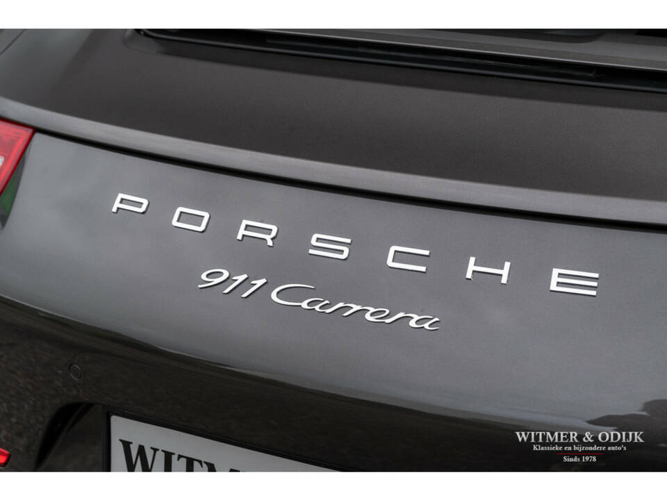 Image 21/40 of Porsche 911 Carrera (2013)