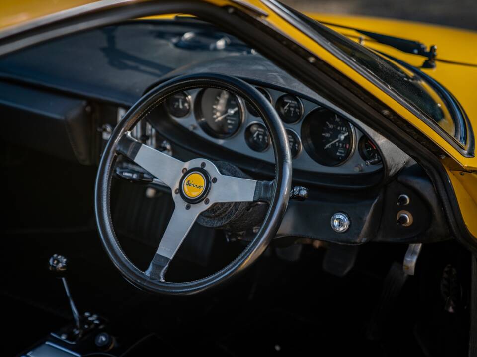 Bild 32/45 von Ferrari Dino 246 GT (1972)