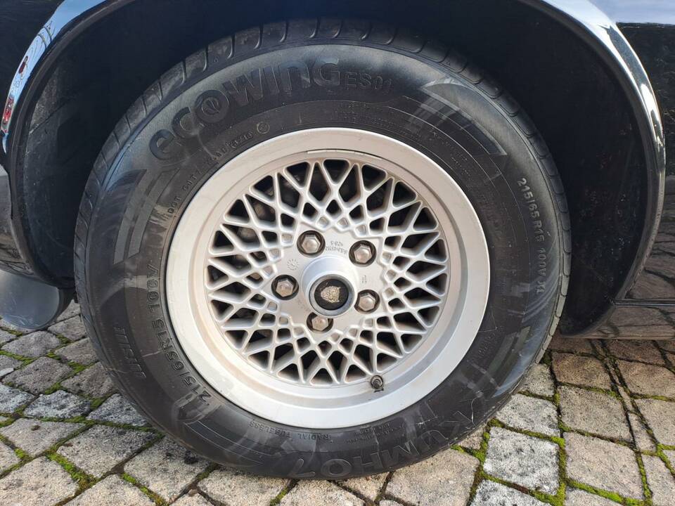 Image 25/40 of Jaguar XJ-S 3.6 (1987)