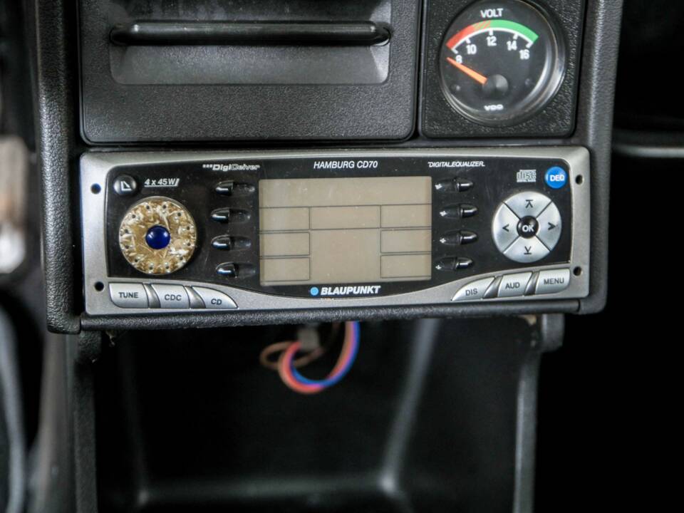 Bild 23/50 von Volkswagen Scirocco II 1.8 (1986)