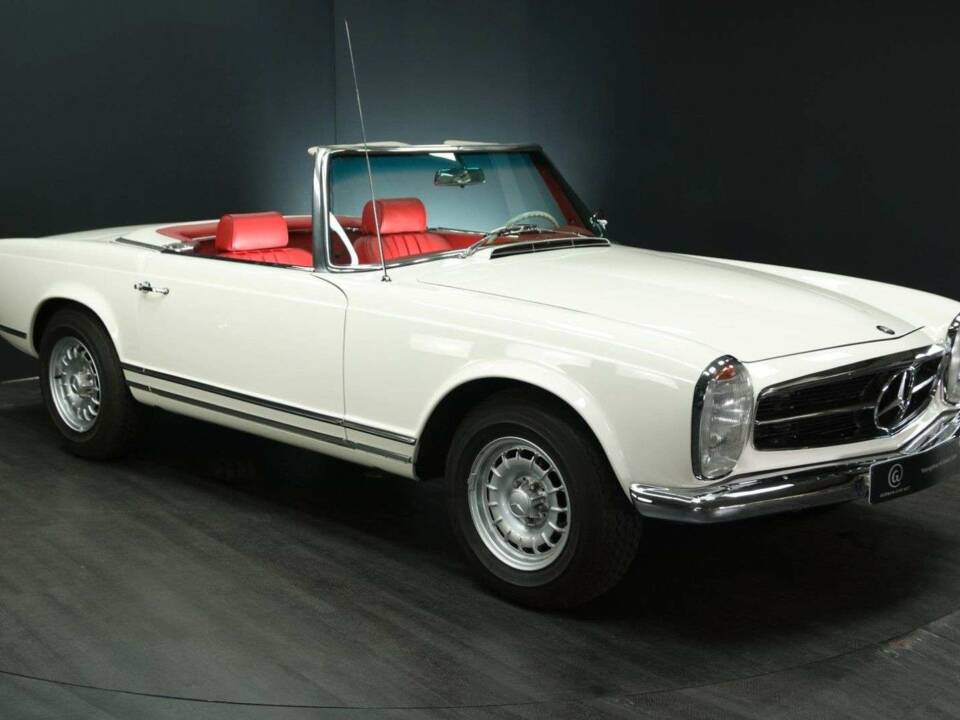 Immagine 8/30 di Mercedes-Benz 230 SL (1964)