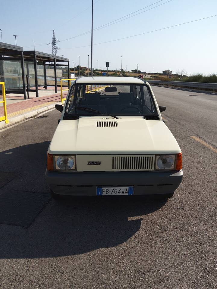 Image 3/61 de FIAT Panda 34 (1983)