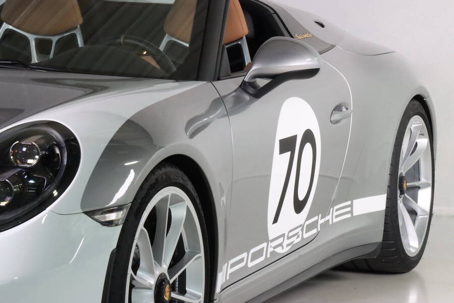Image 3/20 of Porsche 911 Speedster (2019)