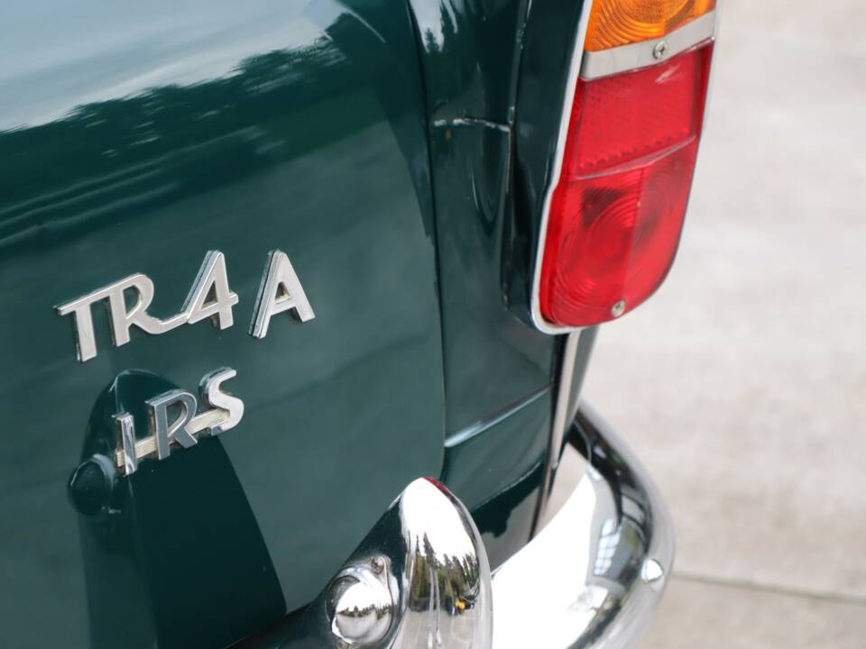 Bild 6/50 von Triumph TR 4A (1966)