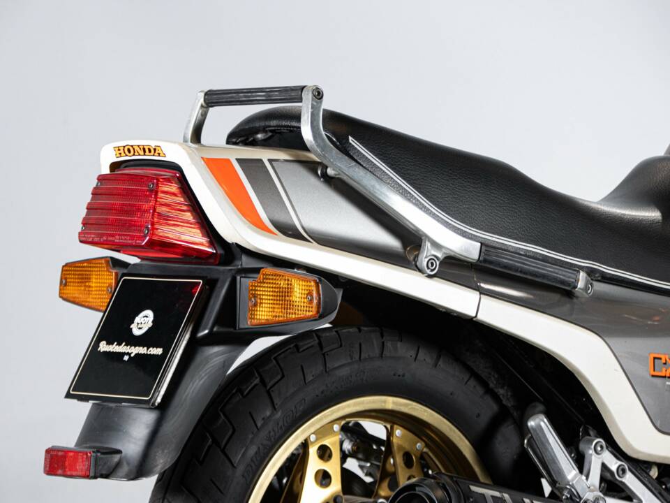 Image 41/50 of Honda CX 500 Turbo (1982)