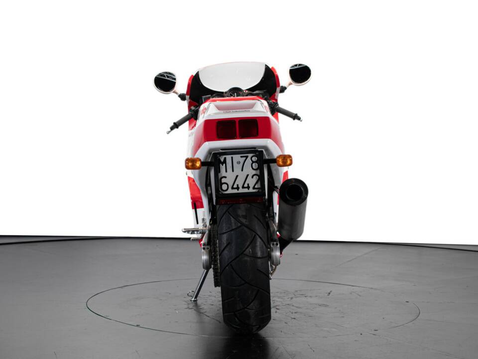Immagine 2/35 di Bimota YB8 (1991)