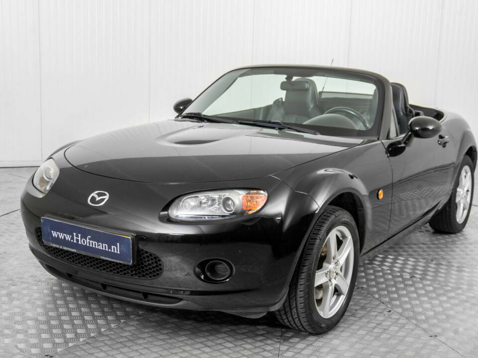 Image 18/50 of Mazda MX-5 1.8 (2007)