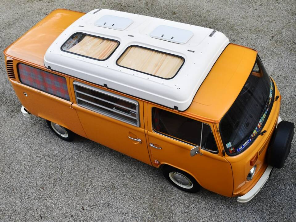 Imagen 8/49 de Volkswagen T2b Camper (1978)