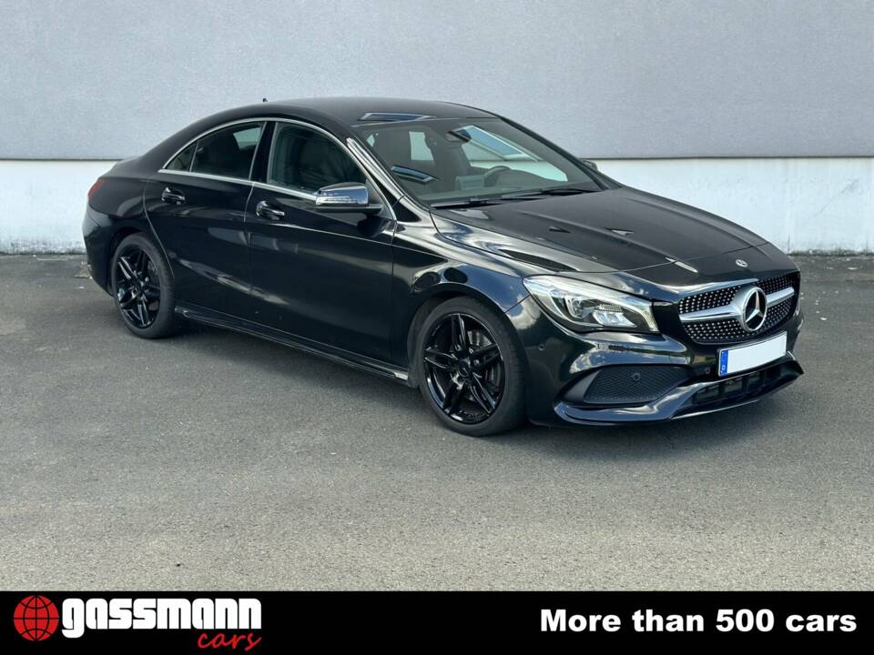 Image 2/15 of Mercedes-Benz CLA 220 CDI (2017)