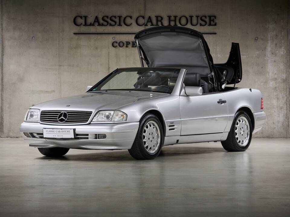 Immagine 32/95 di Mercedes-Benz SL 600 (1998)