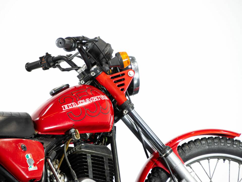 Bild 11/50 von Cagiva SX 350 (1980)