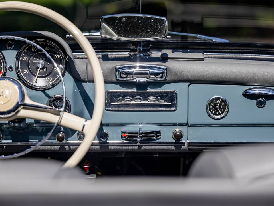 Afbeelding 42/50 van Mercedes-Benz 190 SL (1956)