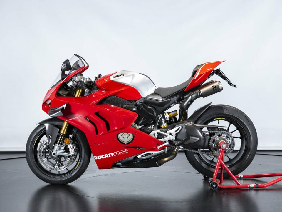 Afbeelding 1/40 van Ducati DUMMY (2019)