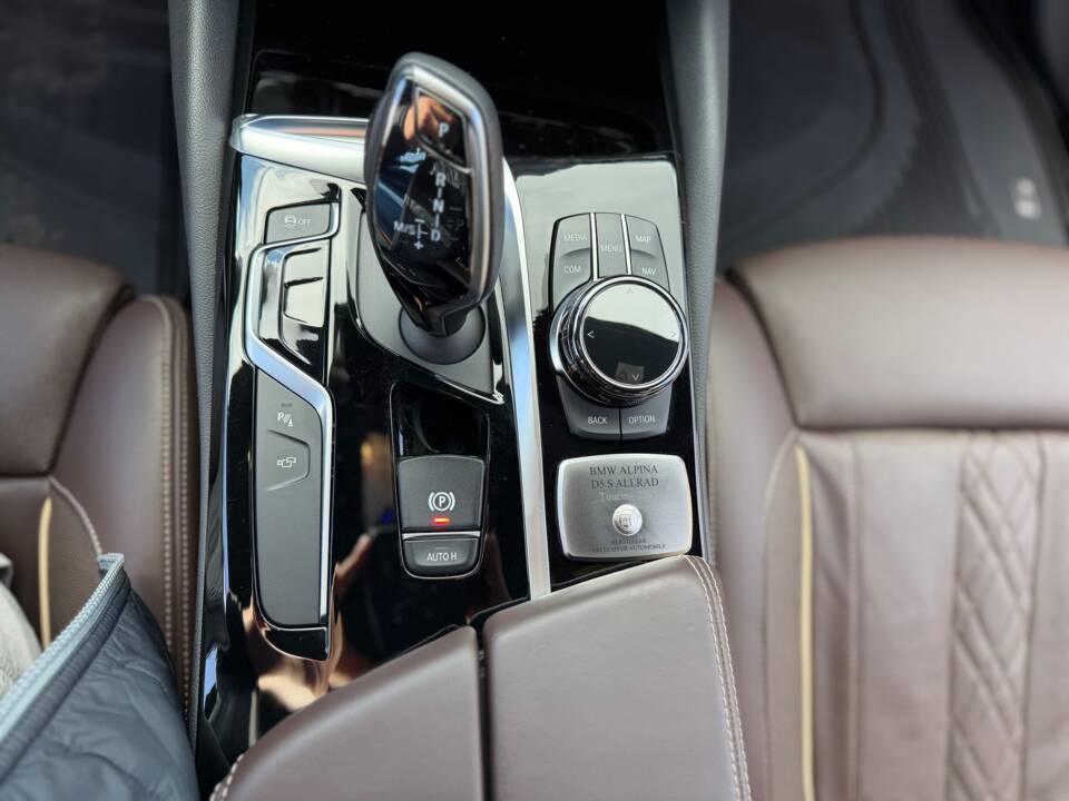 Image 8/28 of ALPINA D5 Touring (2018)