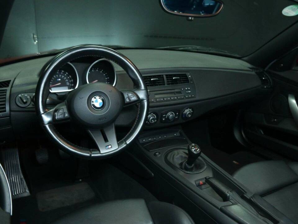 Image 14/50 of BMW Z4 M Roadster (2006)