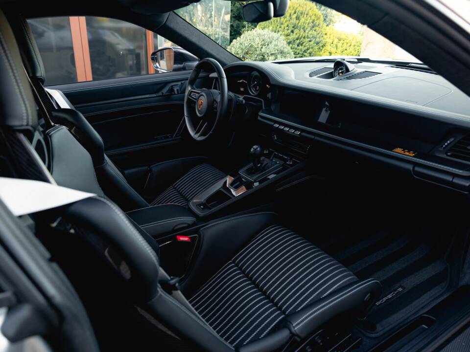 Imagen 69/80 de Porsche 911 S/T (2023)
