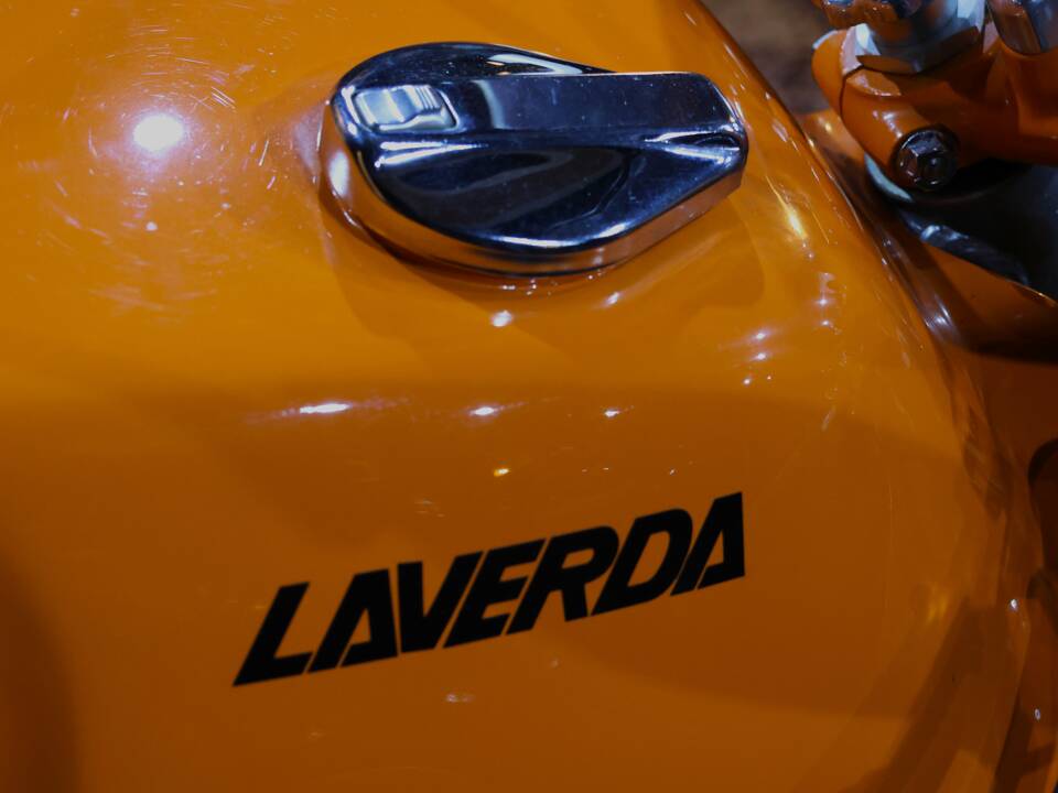 Image 29/56 of Laverda DUMMY (1970)