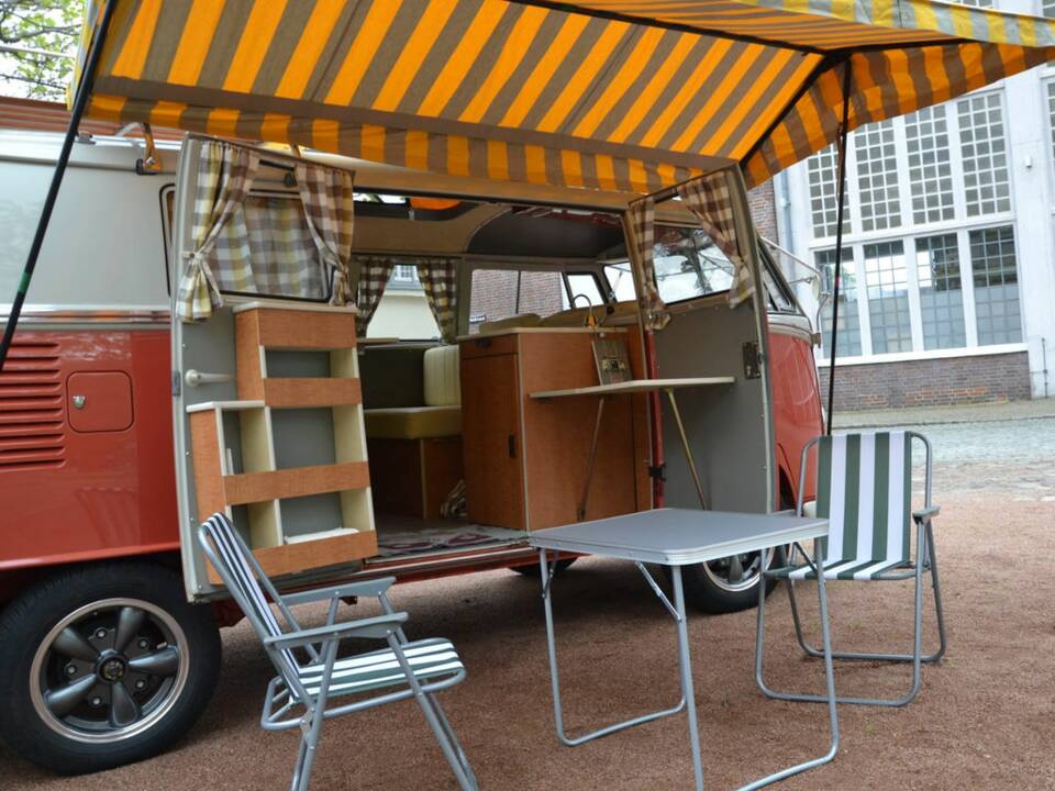 Image 8/8 of Volkswagen T1 Westfalia (1964)