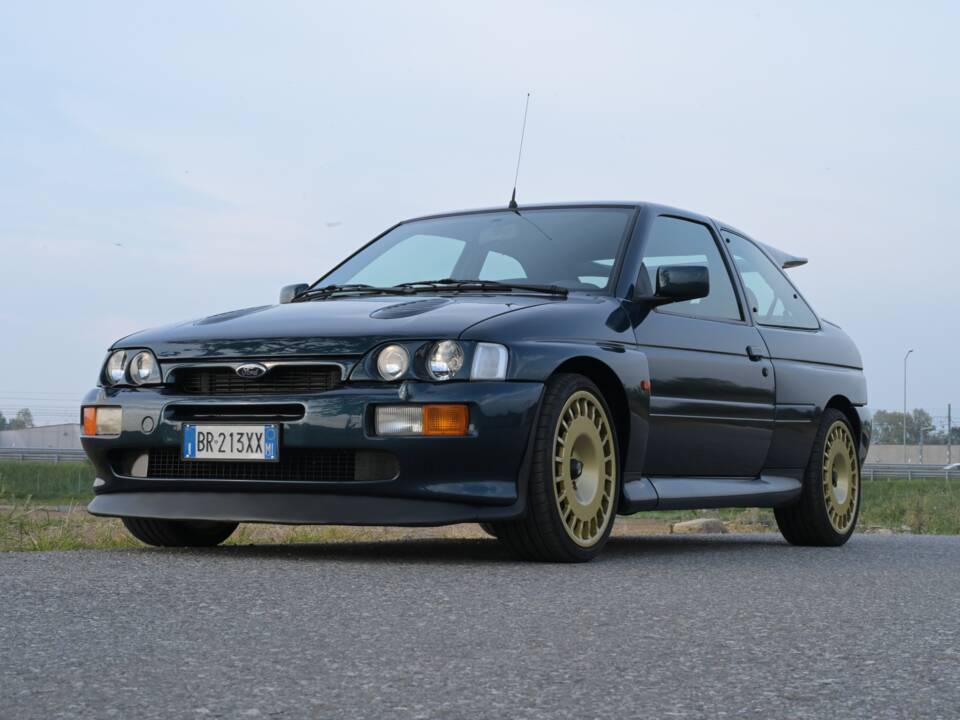 Bild 1/73 von Ford Escort RS Cosworth (1992)