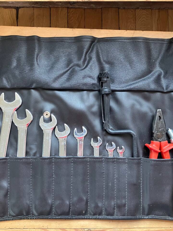 Bild 20/25 von Ferrari 412 GT (1989)