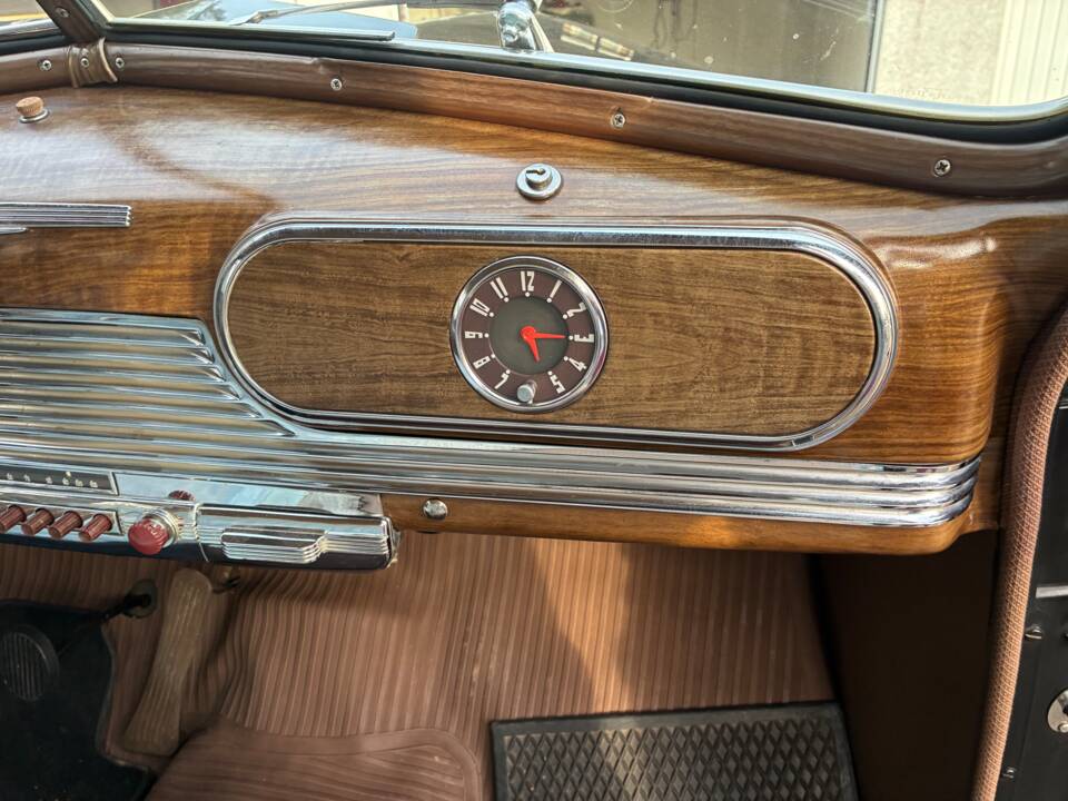 Immagine 15/18 di Oldsmobile 66 (1941)