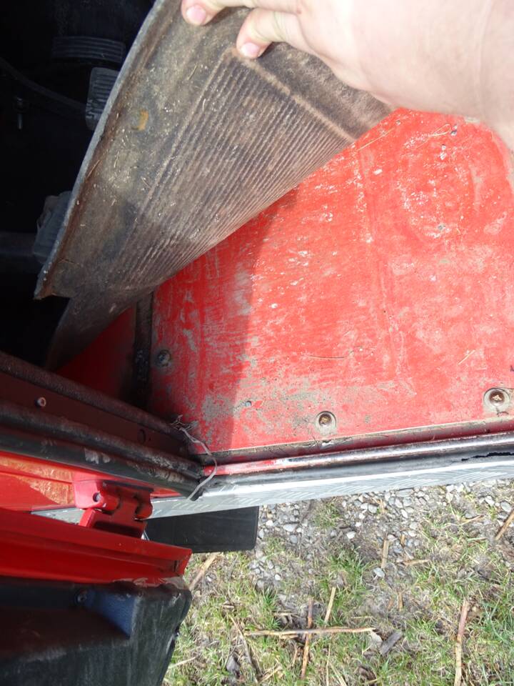 Image 13/24 of Land Rover 110 (1986)