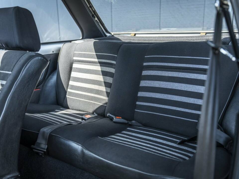 Image 9/15 of Volkswagen Polo II Coupe 1.0 (1982)