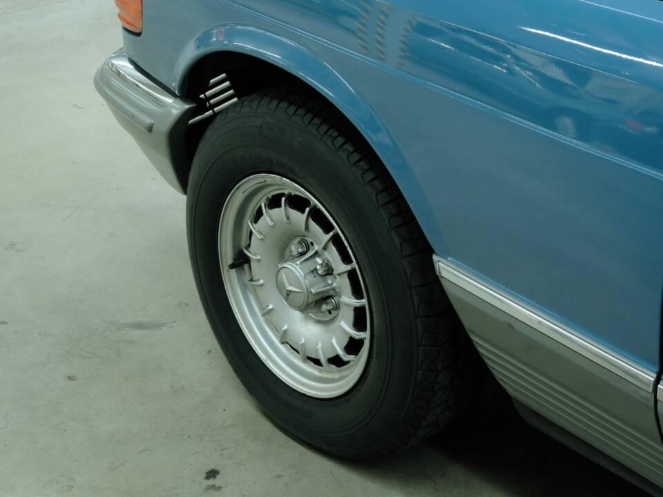 Bild 11/50 von Mercedes-Benz 280 SE (1983)