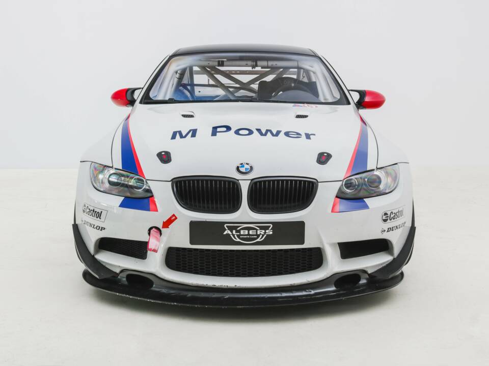 Obraz 5/21 pojazdu BMW M3 (2009)