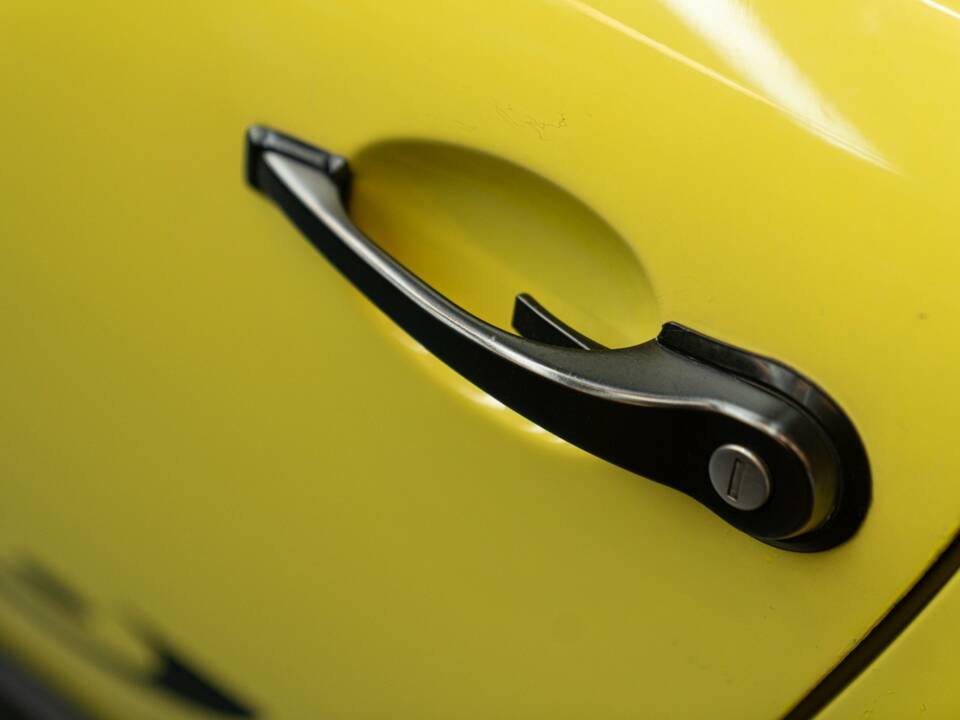 Image 22/47 of Porsche 911 Carrera 2.7 (1975)