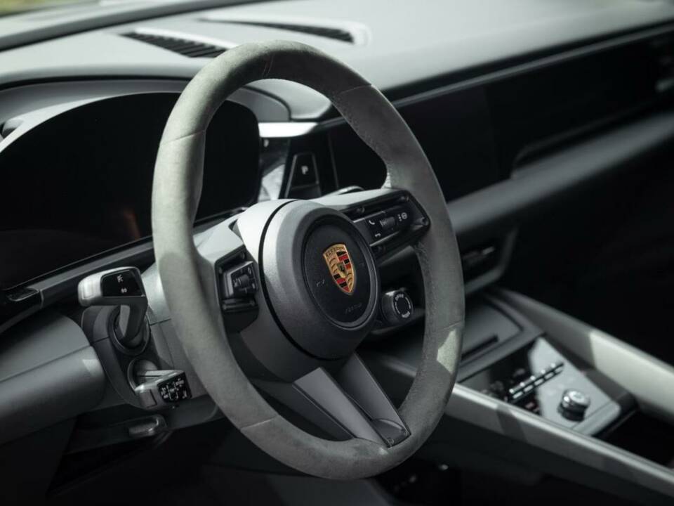 Imagen 4/11 de Porsche Macan 4 (2025)