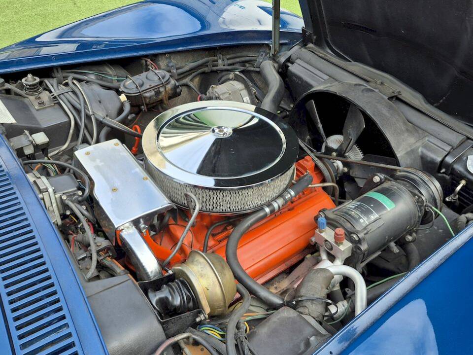 Image 51/55 of Chevrolet Corvette Stingray (1971)