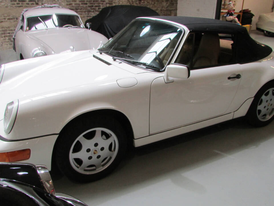 Imagen 8/15 de Porsche 911 Carrera 4 (1990)