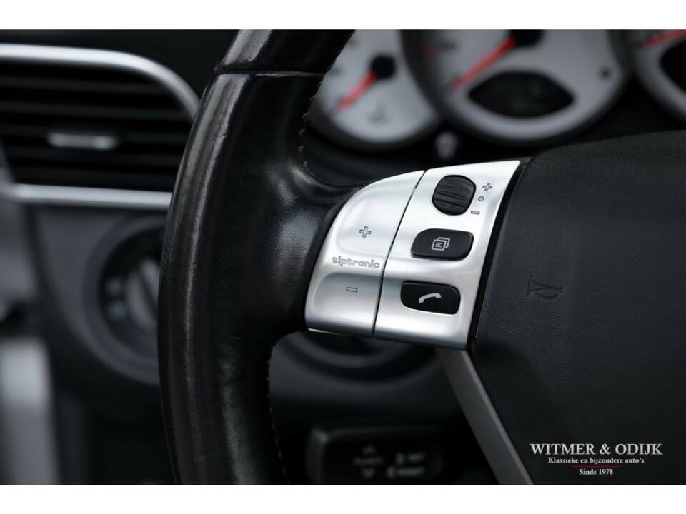 Immagine 14/29 di Porsche 911 Carrera 4S (2007)