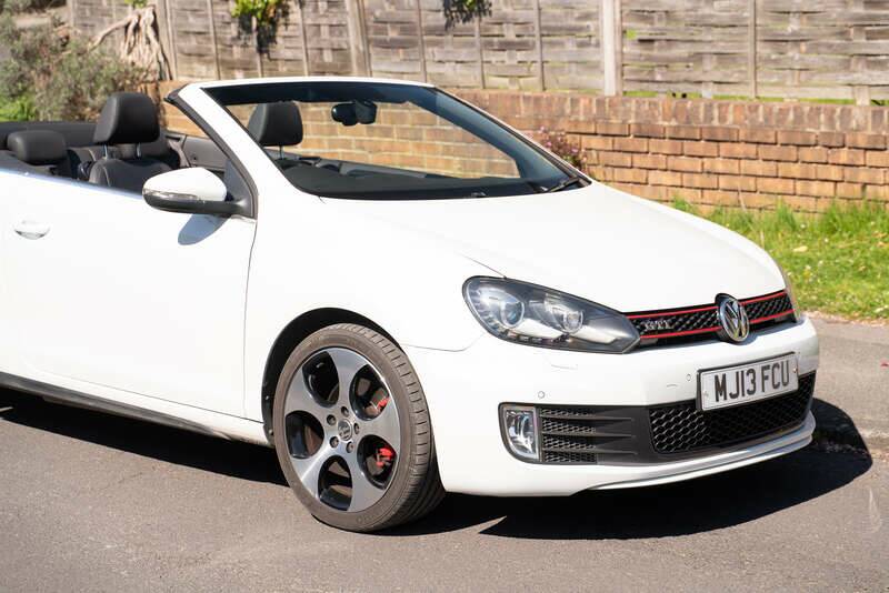 Bild 10/50 von Volkswagen Golf VI GTI (2013)