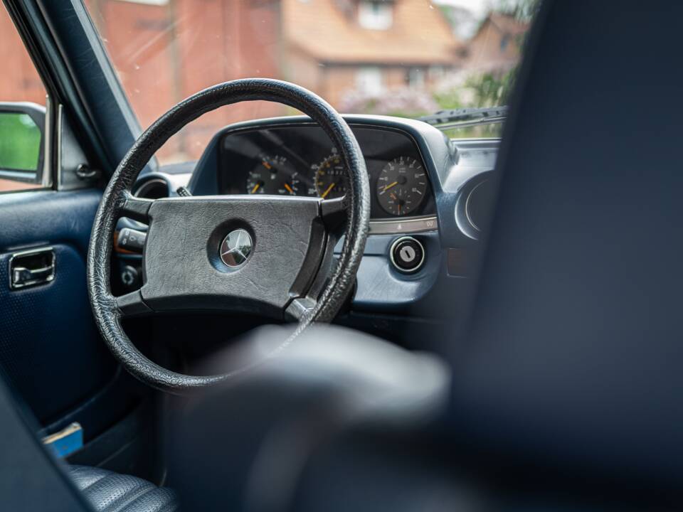 Bild 28/83 von Mercedes-Benz 300 D Turbodiesel (1983)