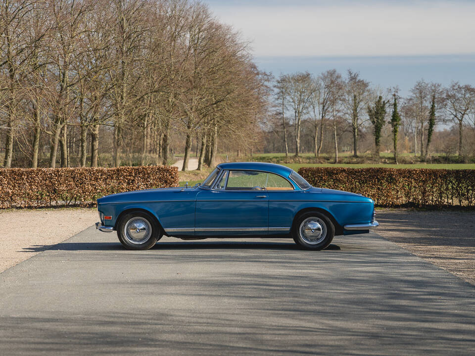 Image 4/45 de BMW 503 (1958)