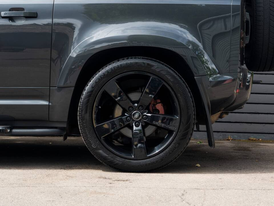Image 3/61 de Land Rover Defender 110 D200 AWD (2023)
