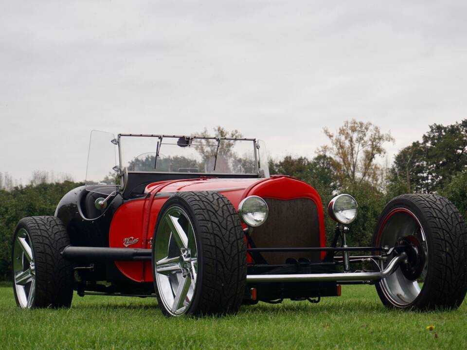 Image 3/20 of AX&CO Hotrod Warderer (1993)
