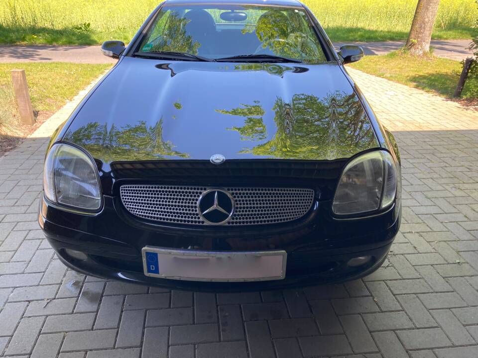 Afbeelding 2/14 van Mercedes-Benz SLK 200 Kompressor (2002)