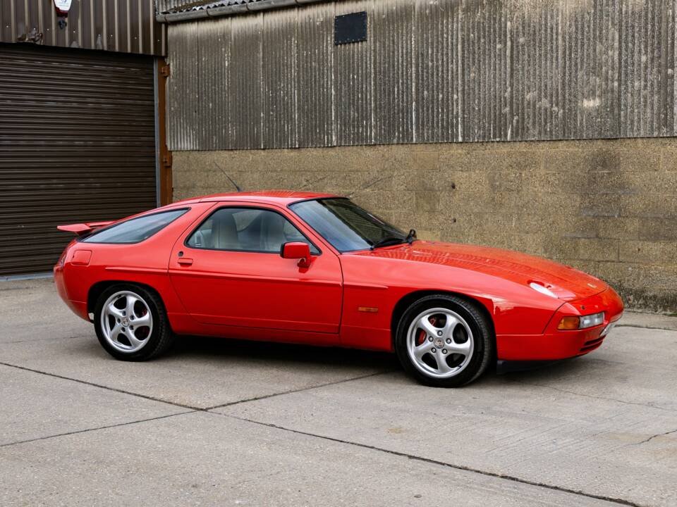 Afbeelding 2/18 van Porsche 928 S4 (1989)