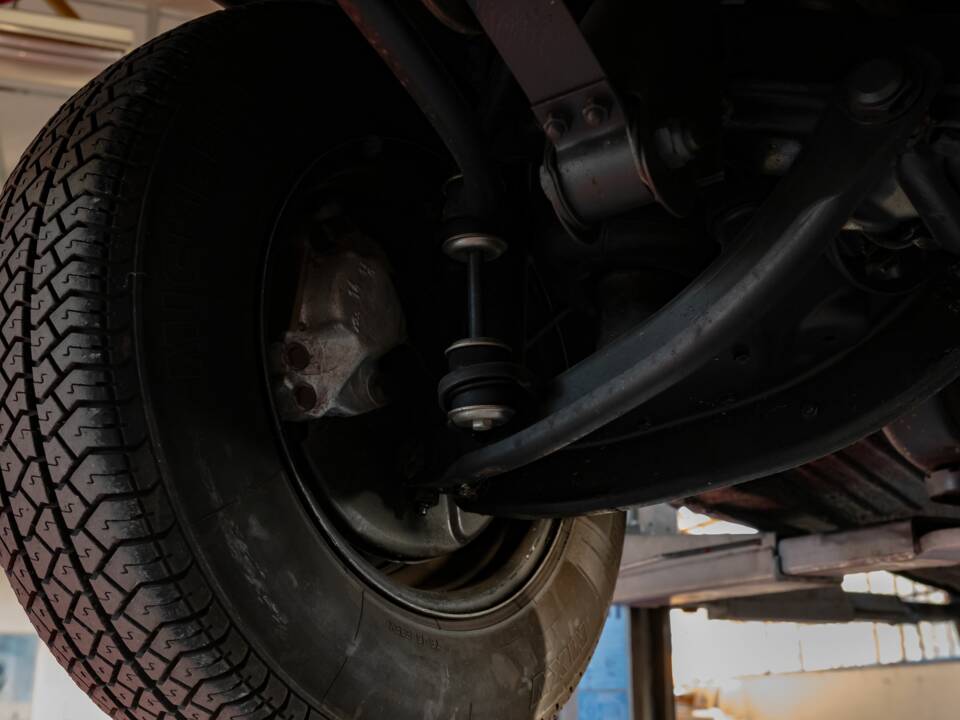 Image 84/86 of Mercedes-Benz 300 SE (1965)