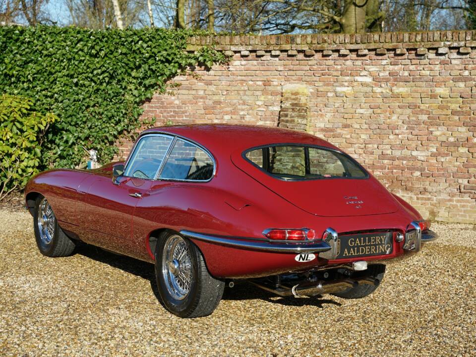 Imagen 2/50 de Jaguar E-Type 3.8 "Lightweight" (1968)