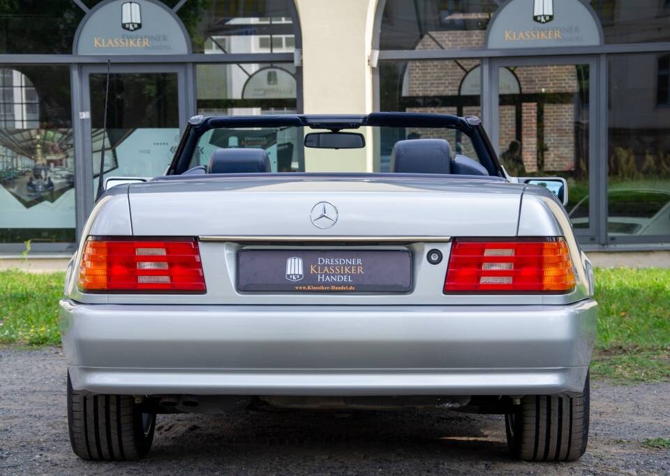 Image 6/34 of Mercedes-Benz 300 SL (1991)