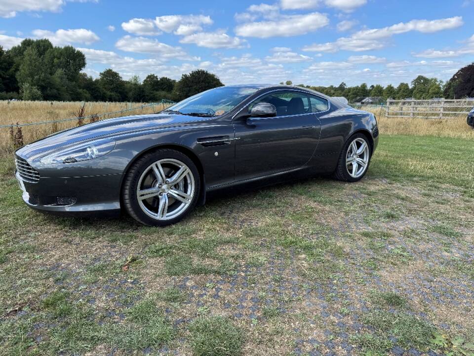 Bild 3/30 von Aston Martin DB 9 (2009)
