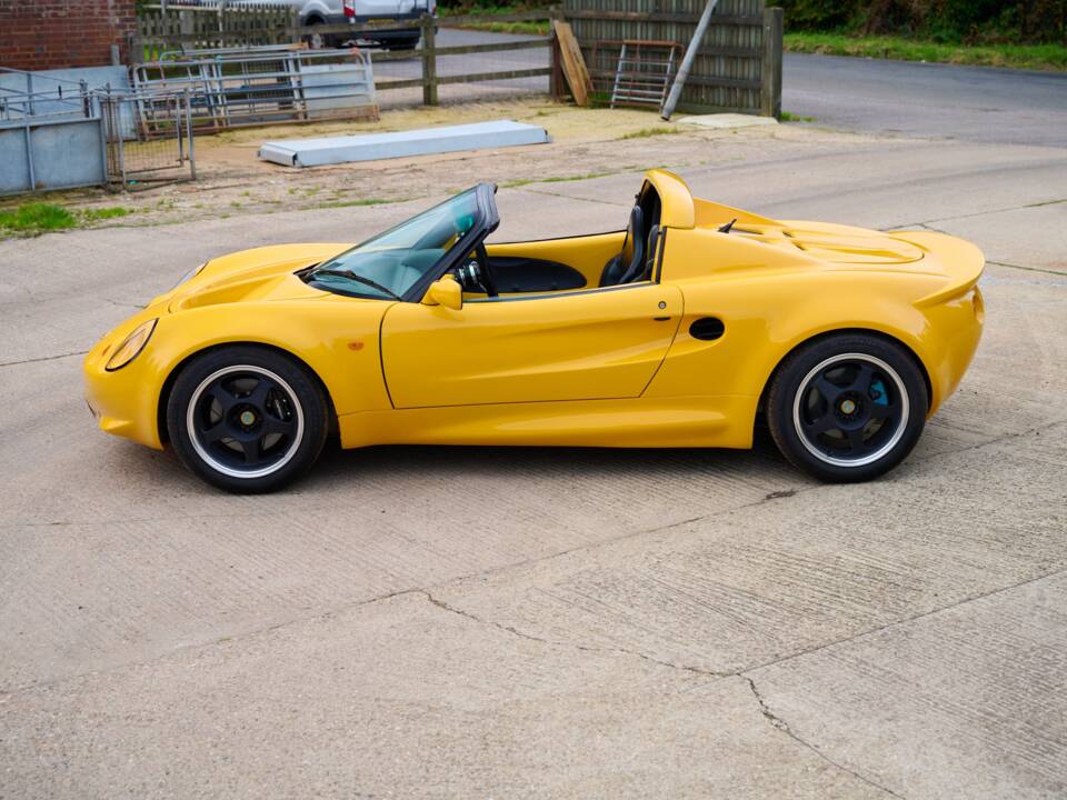 Imagen 7/46 de Lotus Elise 111S (1998)