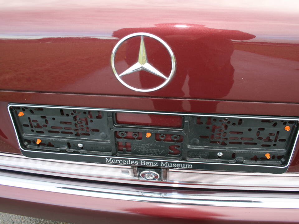 Afbeelding 9/69 van Mercedes-Benz 500 SE (1992)