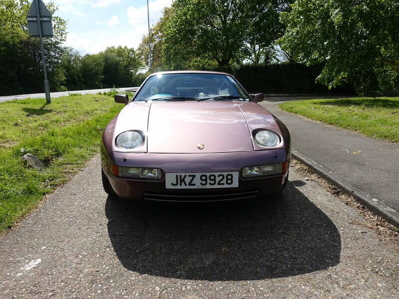 Immagine 6/30 di Porsche 928 S4 (1987)